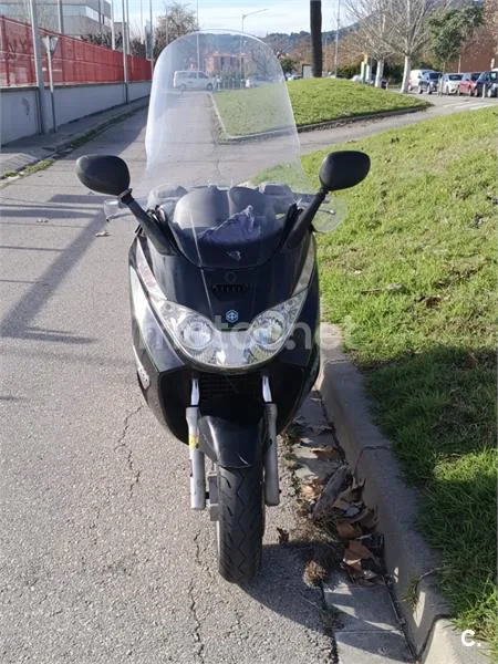 Piaggio X8 200 – Vista 5