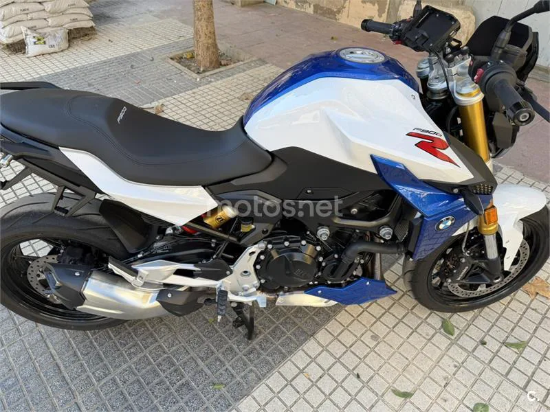 BMW F 900 R – Vista 2