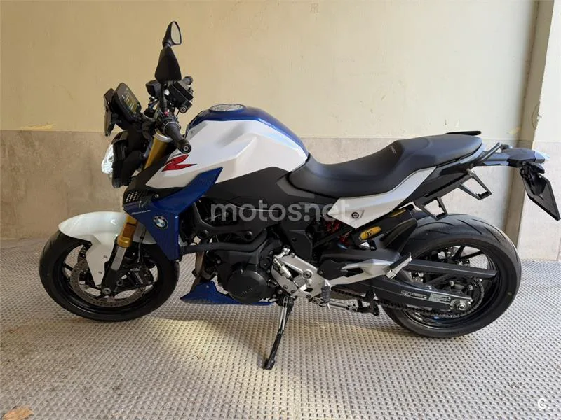 BMW F 900 R – Vista 4