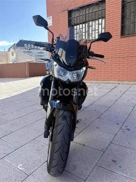 Kawasaki Z 750 – Vista 5