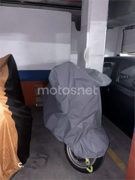 Kawasaki Z 750 – Vista 7