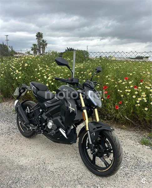 Keeway RKF 125 – Vista 2