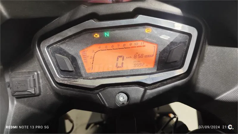 Voge 300RR – Vista 3