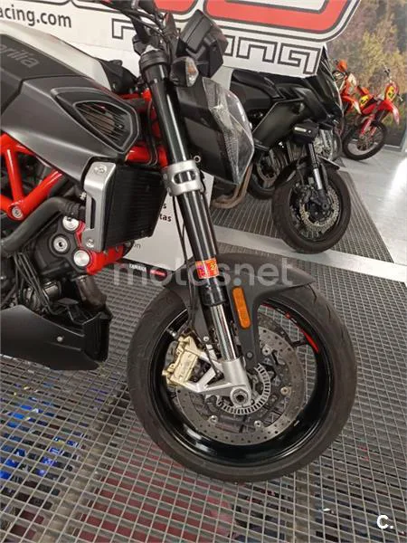 Aprilia Shiver 900 – Vista 13