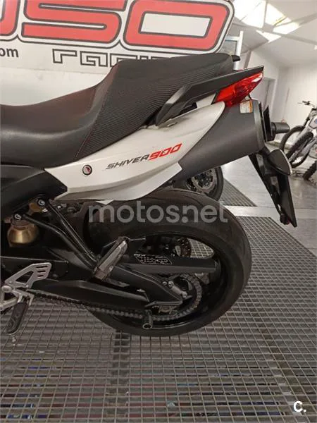 Aprilia Shiver 900 – Vista 15