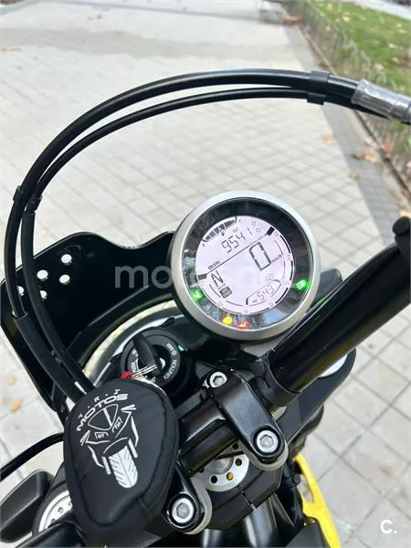 Ducati Scrambler – Vista 5