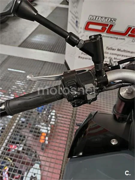 Yamaha MT-09 – Vista 24