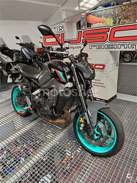 Yamaha MT-09 – Vista 4