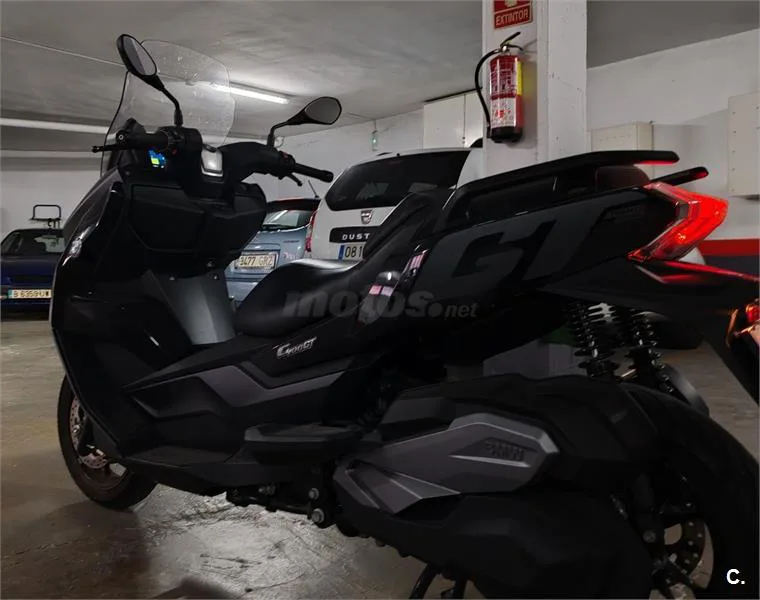 BMW C 400 GT – Vista 7