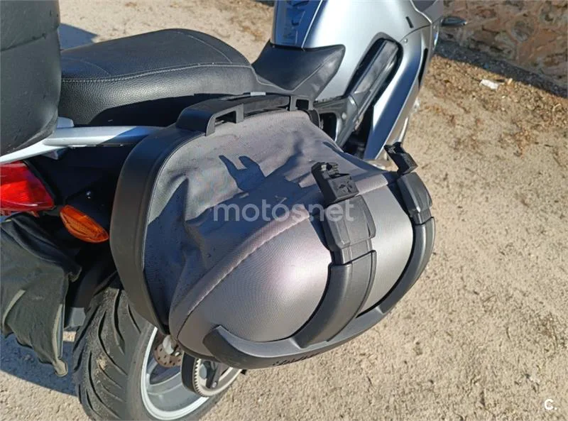 BMW F 800 ST – Vista 5