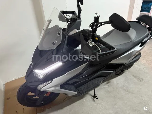 Kymco DTX 125 – Vista 6