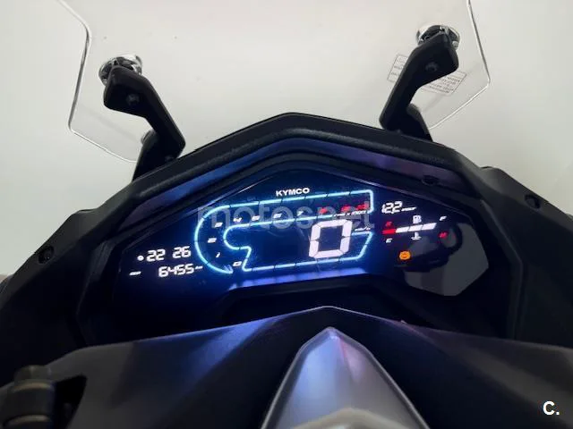 Kymco DTX 125 – Vista 7