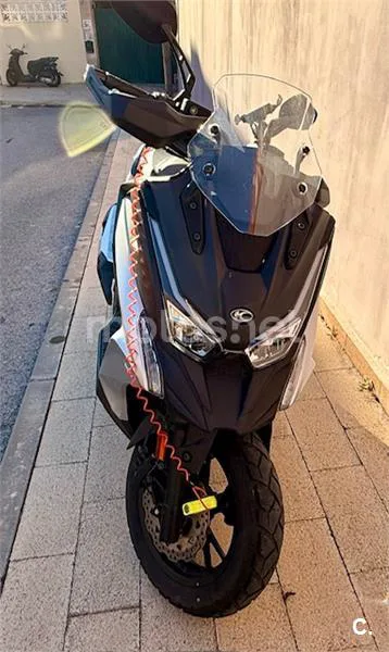 Kymco DTX 125 – Vista 8