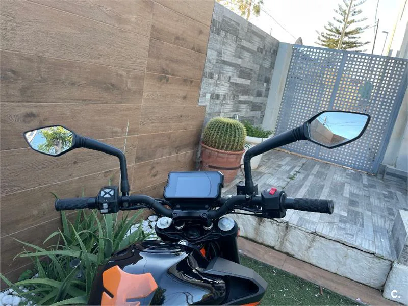 KTM 125 – Vista 18