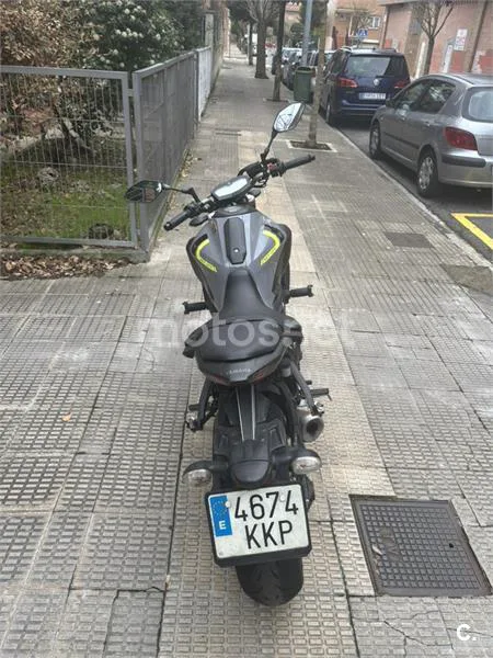 Yamaha MT-07 – Vista 3