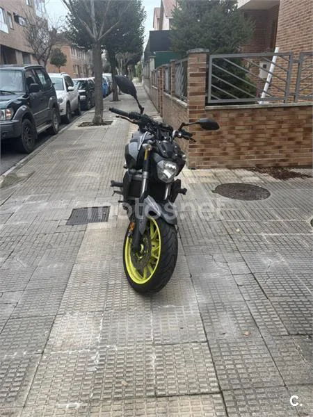 Yamaha MT-07 – Vista 4