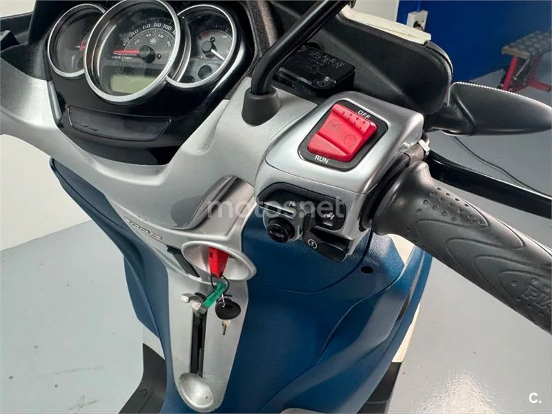 Piaggio MP3 Yourban 300 LT Sport – Vista 12