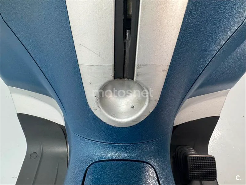 Piaggio MP3 Yourban 300 LT Sport – Vista 13