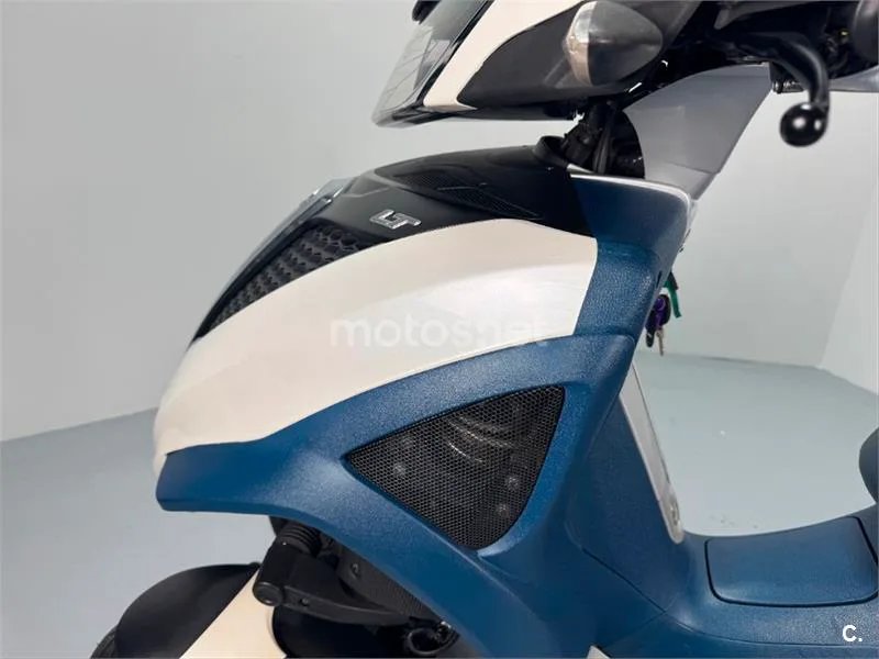 Piaggio MP3 Yourban 300 LT Sport – Vista 17