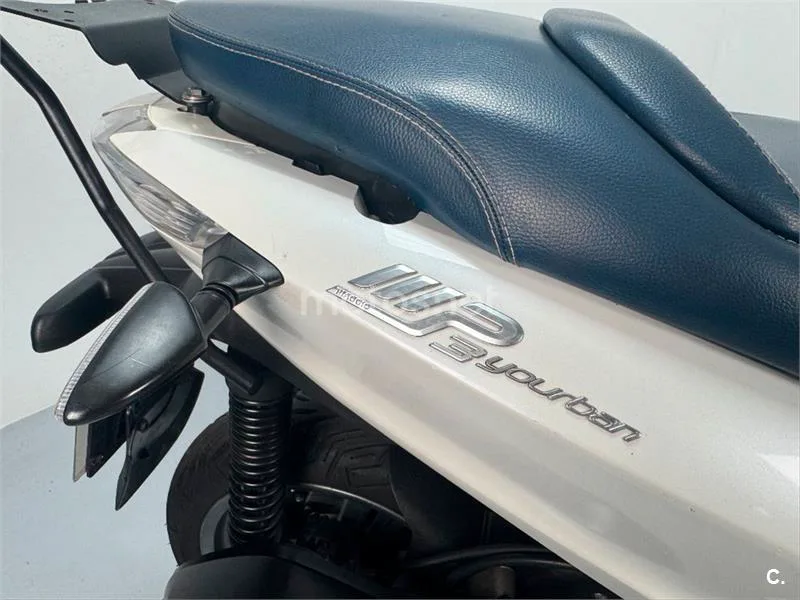 Piaggio MP3 Yourban 300 LT Sport – Vista 7