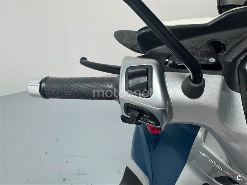 Piaggio MP3 Yourban 300 LT Sport – Vista 10