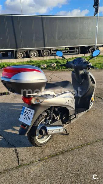 Honda Passion 150i – Vista 3