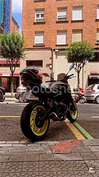 Yamaha MT-07 – Vista 4