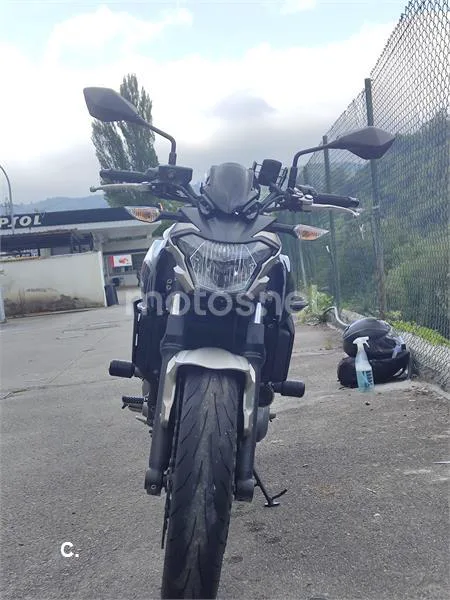 Kawasaki Z 650 – Vista 3