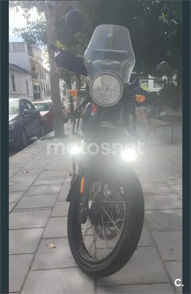 Royal Enfield Himalayan 410 – Vista 5