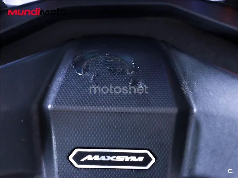 SYM Maxsym 400 – Vista 29