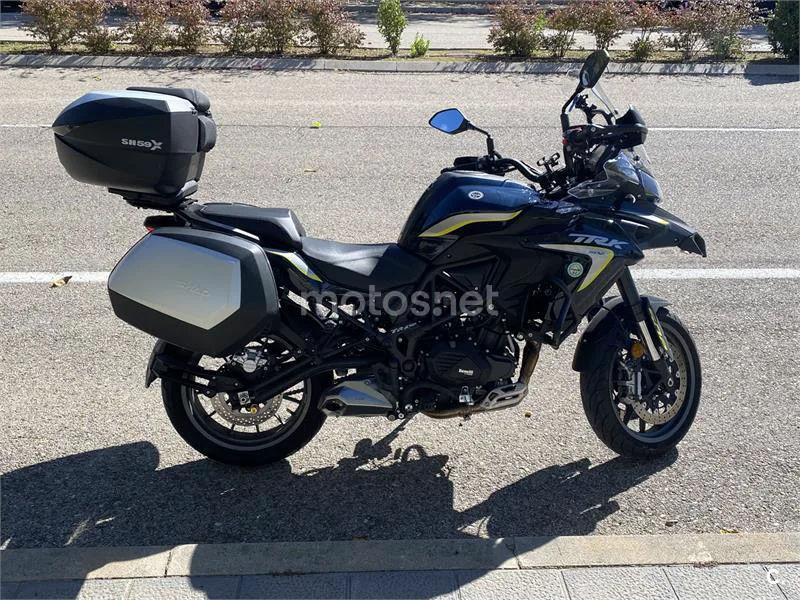 Benelli TRK 502 – Vista 2