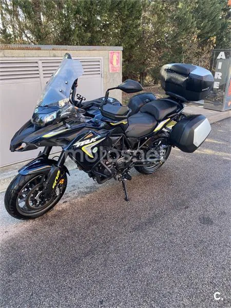 Benelli TRK 502 – Vista 6