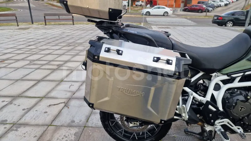 Triumph Tiger 900 – Vista 8