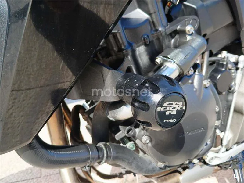 Honda CB 1000R – Vista 17