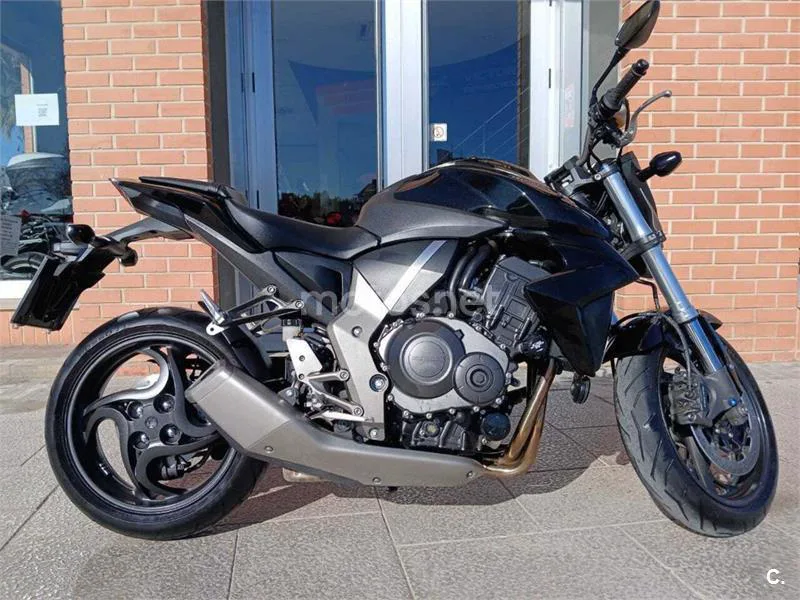 Honda CB 1000R – Vista 8