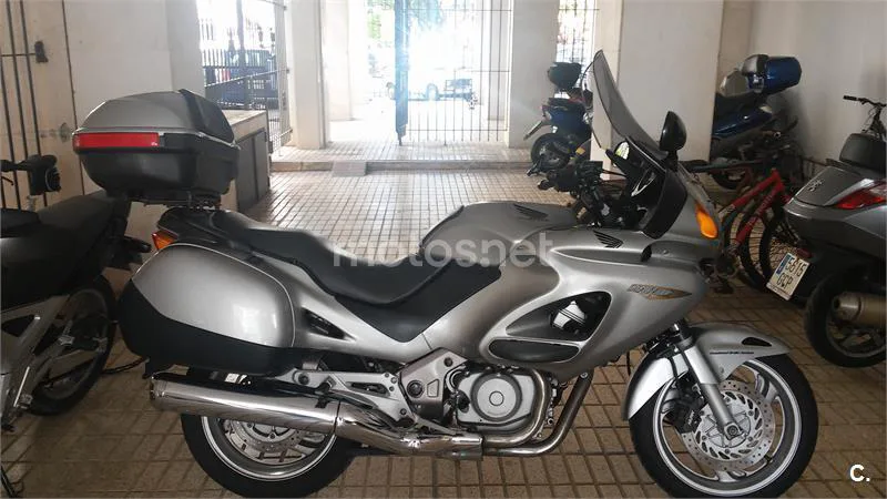 Honda NT 650 V Deauville 1600 € 2005 Sevilla - 1