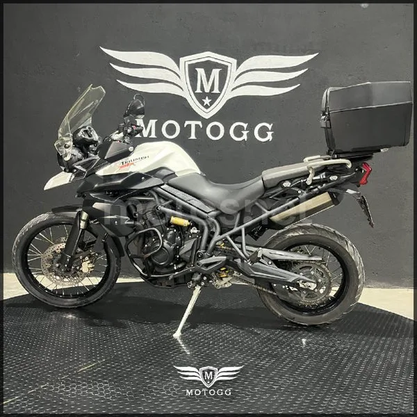 Triumph Tiger 800 – Vista 5