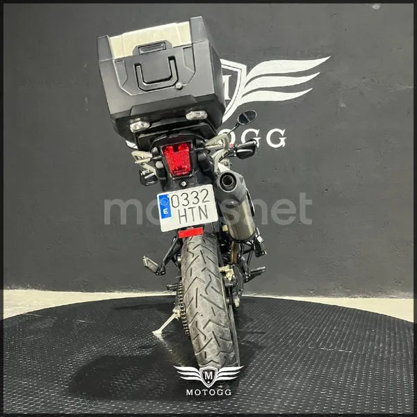 Triumph Tiger 800 – Vista 10