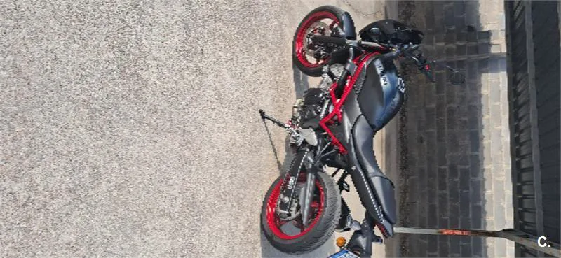 Suzuki SV 650 – Vista 5