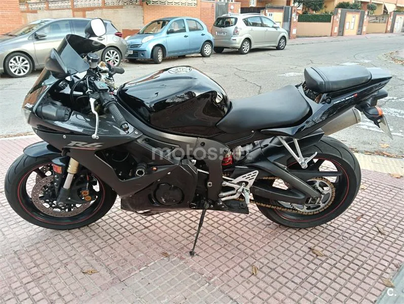 Yamaha R6 – Vista 4