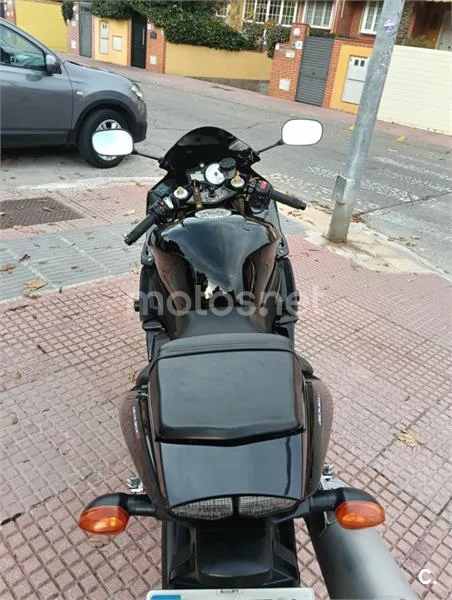 Yamaha R6 – Vista 6