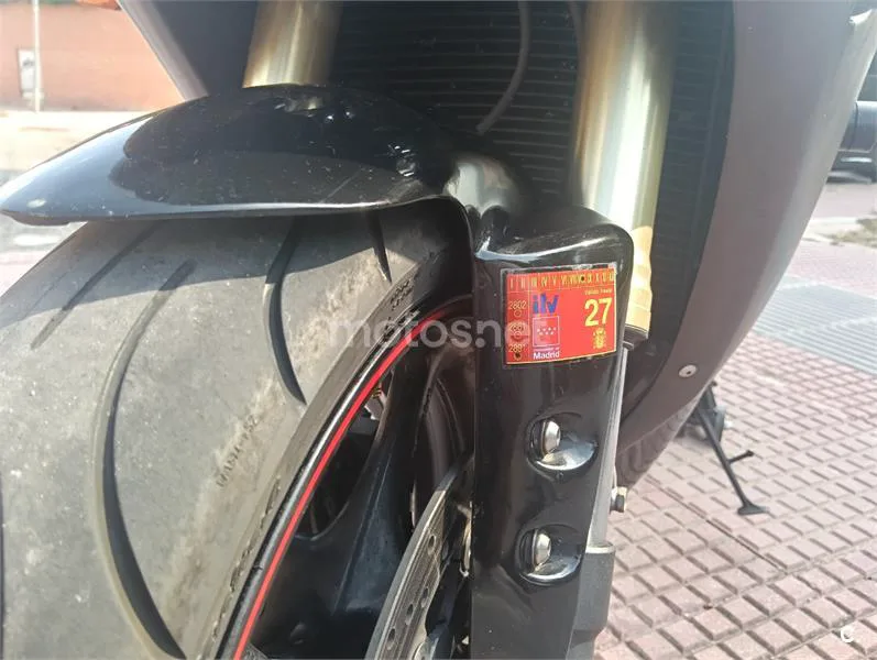 Yamaha R6 – Vista 9