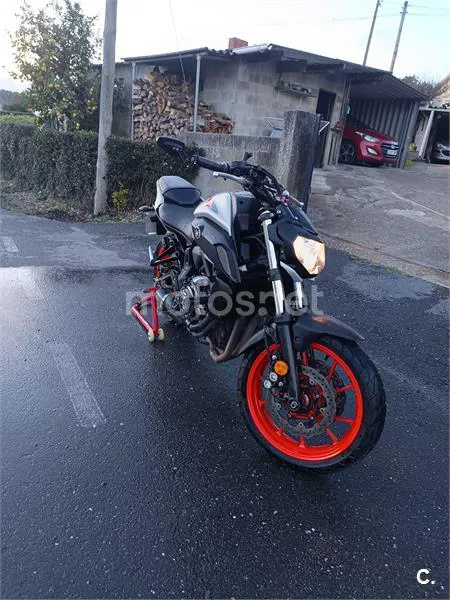 Yamaha MT-07 – Vista 2