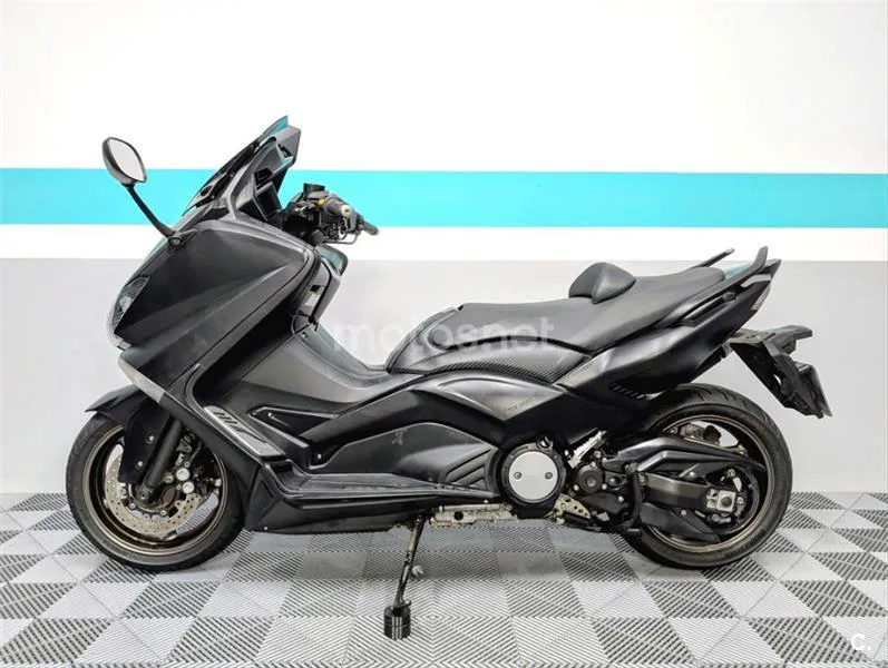 Yamaha TMAX 530 – Vista 6