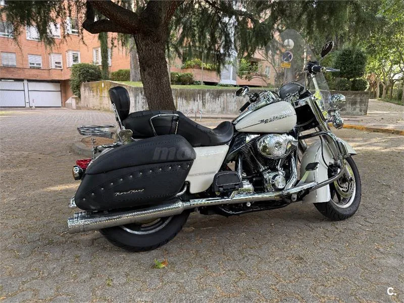Harley-Davidson Touring Road King Classic – Vista 8