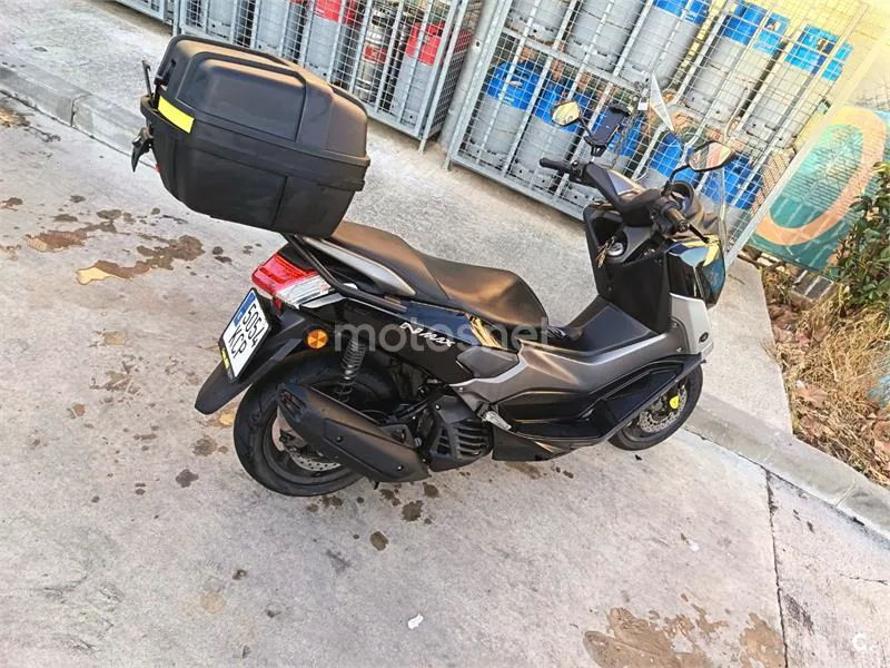 Yamaha NMAX – Vista 2