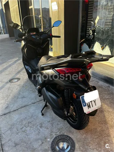 Yamaha XMAX 300 – Vista 3