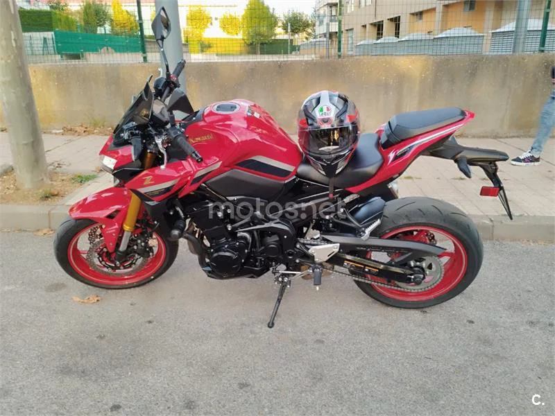 Kawasaki Z 900 – Vista 20