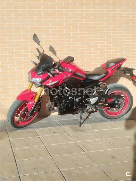 Kawasaki Z 900 – Vista 5