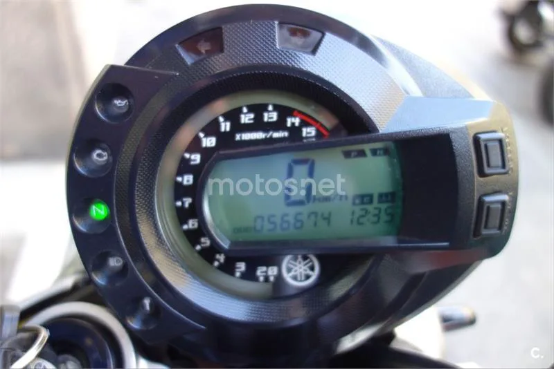 Yamaha FZ6 – Vista 11
